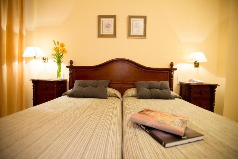 Coria del Río Hotel Gran Avenida מראה חיצוני תמונה